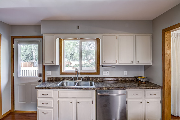 03 - Kitchen-5