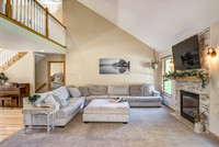 02 - Living Room-3