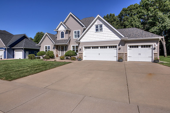 20 - Exterior-3