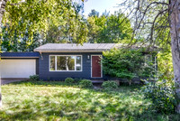 Andy Yakesh - 1615 Nelson Drive, Eau Claire, WI 54703