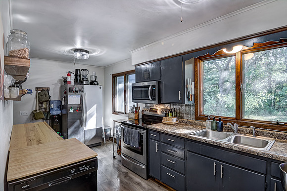 03 - Kitchen-2