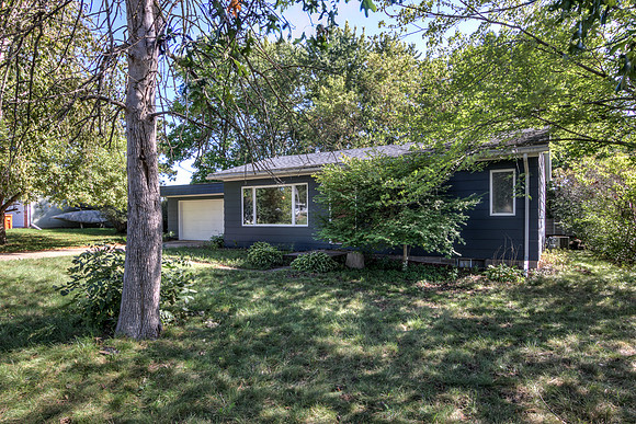 20 - Exterior-2