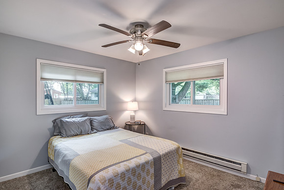 10 - Main Level Bedroom - 1-1