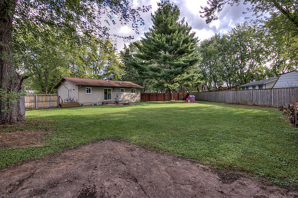 19 - Backyard-8