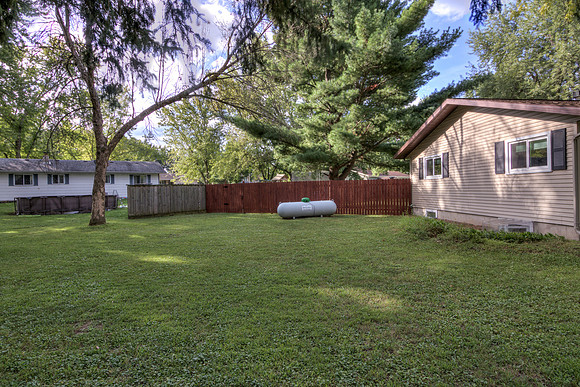 20 - Exterior-6