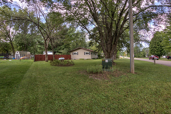 20 - Exterior-7