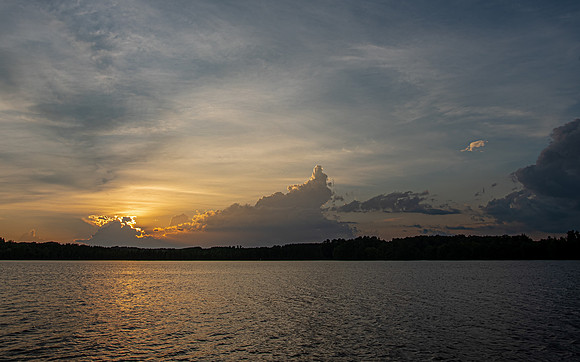 TLA_7048-HDR