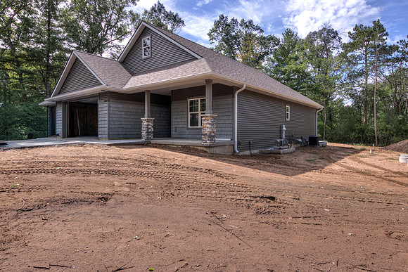 20 - Exterior-5