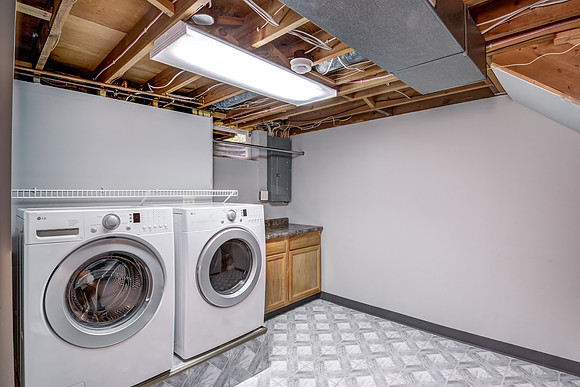 15 - Laundry-1