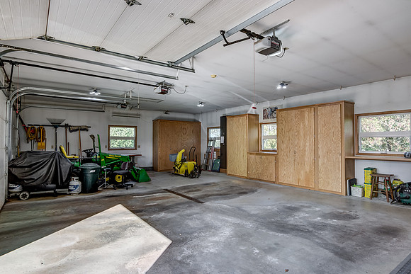 17a - Garage-1