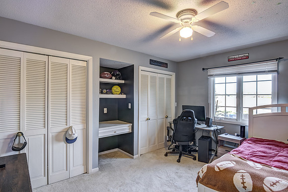11 - Upper Level Bedroom - 2-1