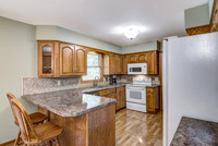 03 - Kitchen-1