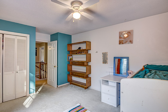 11 - Upper Level Bedroom - 3-2