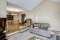 05 - Family Room-3