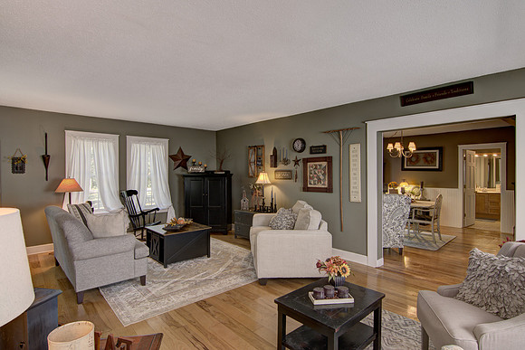 02 - Living Room-3