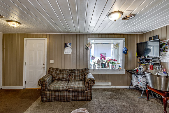 02 - Living Room-3