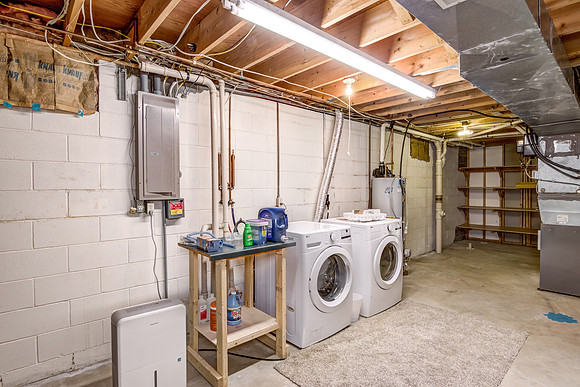 15 - Laundry-1