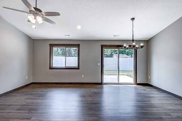 02 - Living Room-2