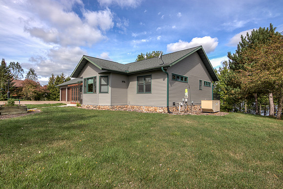 20 - Exterior-3