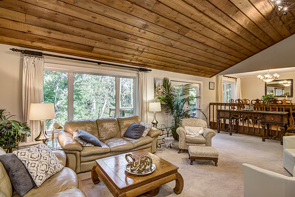02 - Living Room-2