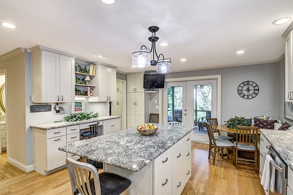 03 - Kitchen-5