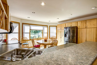 03 - Kitchen-3