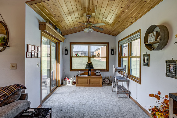 02 - Living Room-7