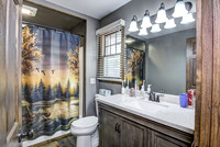 07 - Primary Bathroom-1
