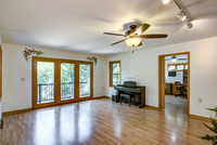 02 - Living Room-4