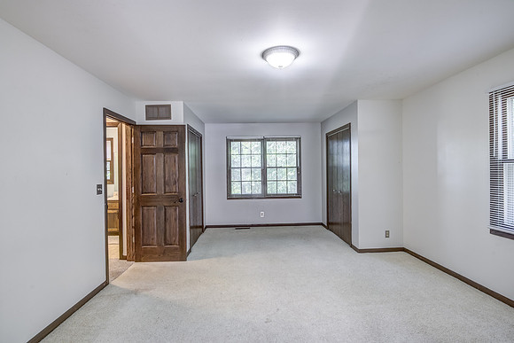 11 - Upper Level Bedroom - 1-3