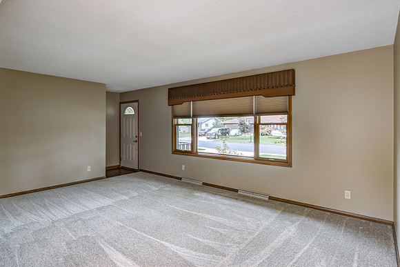 02 - Living Room-1