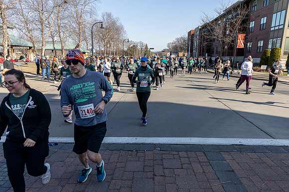 Darren Hoeppner - _HR63683-94