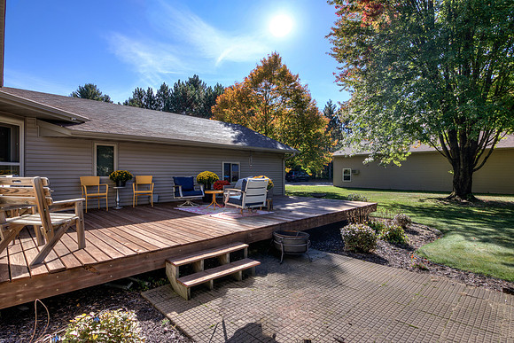 19 - Backyard-10-Edit