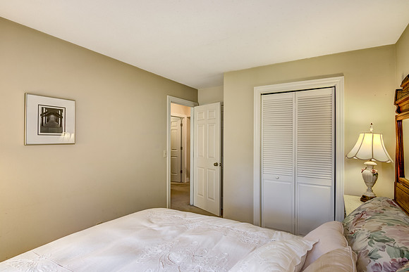 11 - Upper Level Bedroom - 1-3