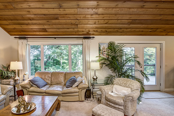 02 - Living Room-4
