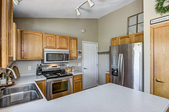 03 - Kitchen-03