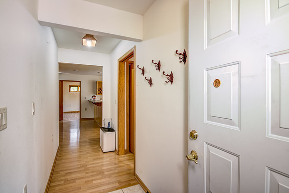 16A - Interior-1