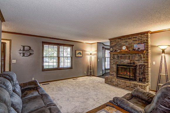 02 - Living Room-2-Edit