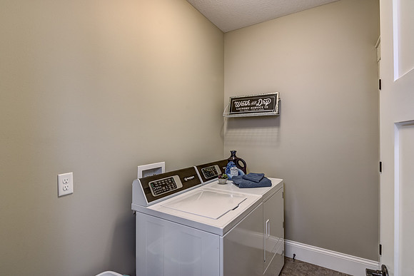 15 - Laundry-1