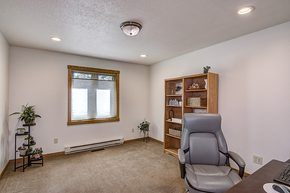 08 - Office-1