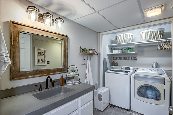 12b - Bathroom-4