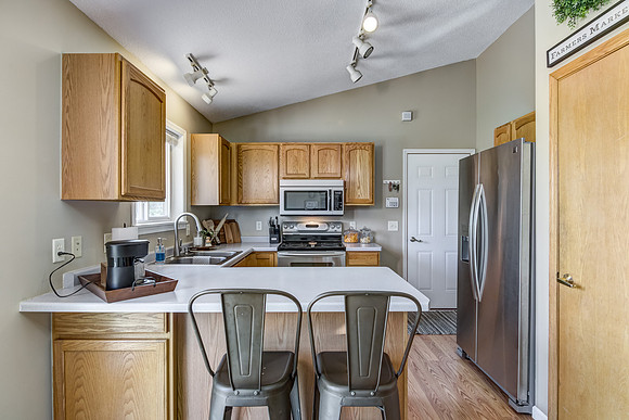 03 - Kitchen-02