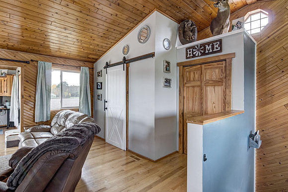 16A - Interior-1