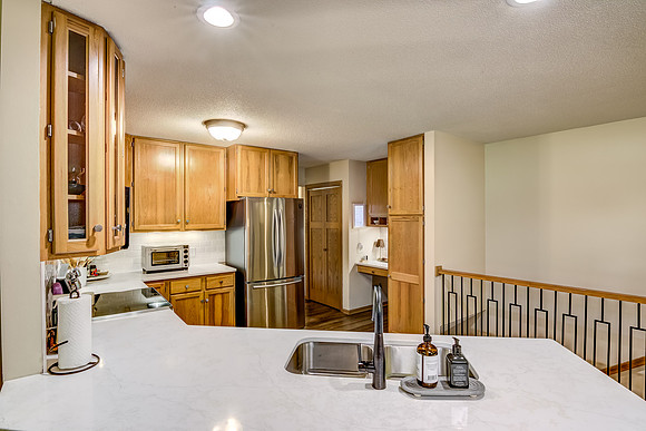 03 - Kitchen-3