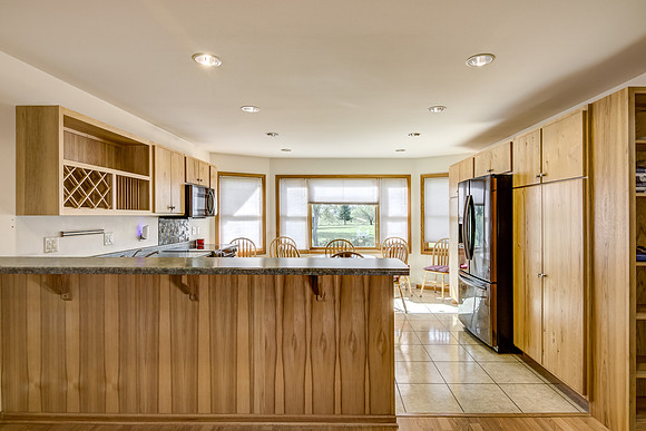 03 - Kitchen-2
