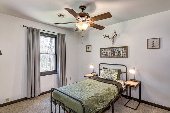 11 - Upper Level Bedroom - 2-1