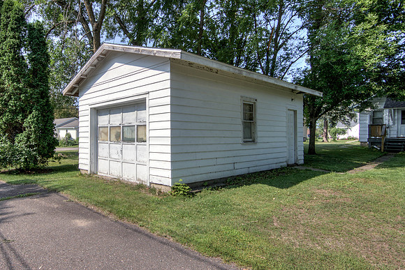 17a - Garage-1
