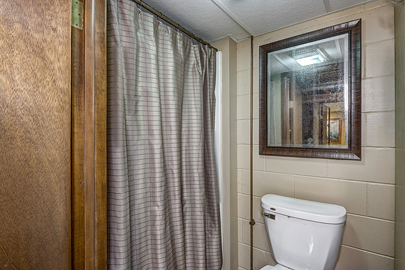 12b - Bathroom-2