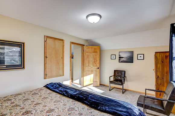 11 - Upper Level Bedroom - 1-2