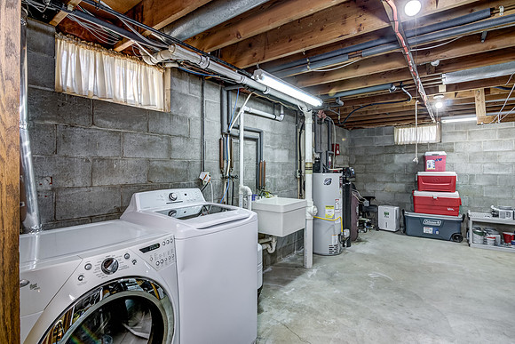 15 - Laundry-1